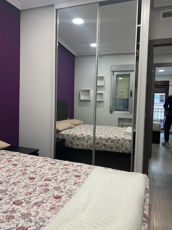 Apartament Deluxe Madrid Centro , Parking Free Buitenkant foto