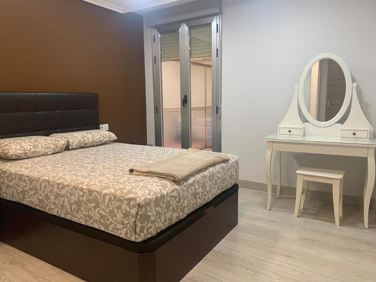 Apartament Deluxe Madrid Centro , Parking Free Buitenkant foto