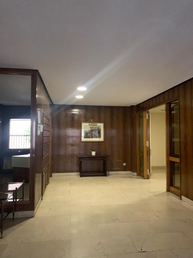Apartament Deluxe Madrid Centro , Parking Free Buitenkant foto
