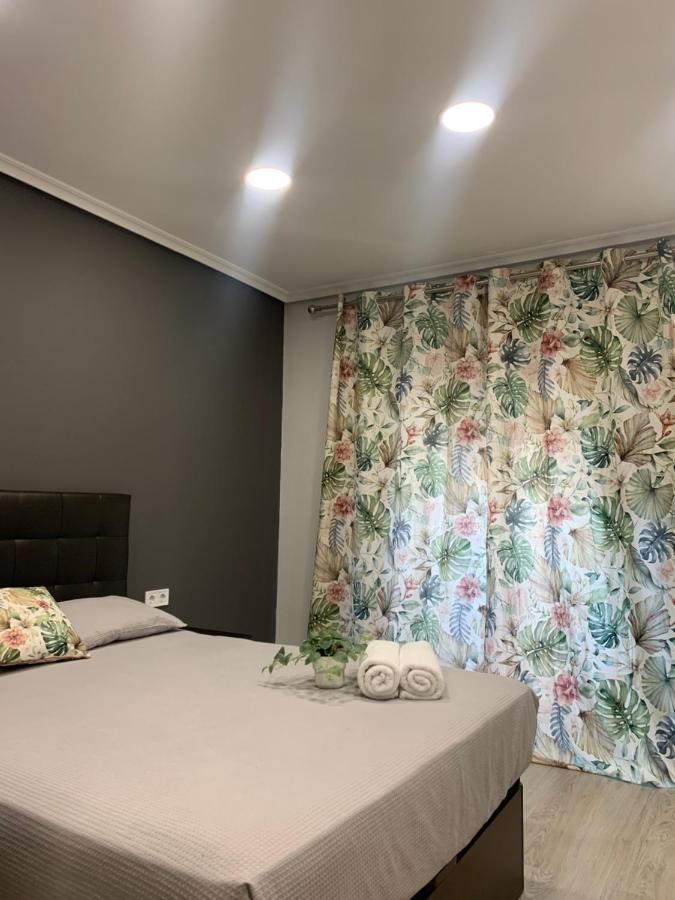 Apartament Deluxe Madrid Centro , Parking Free Buitenkant foto